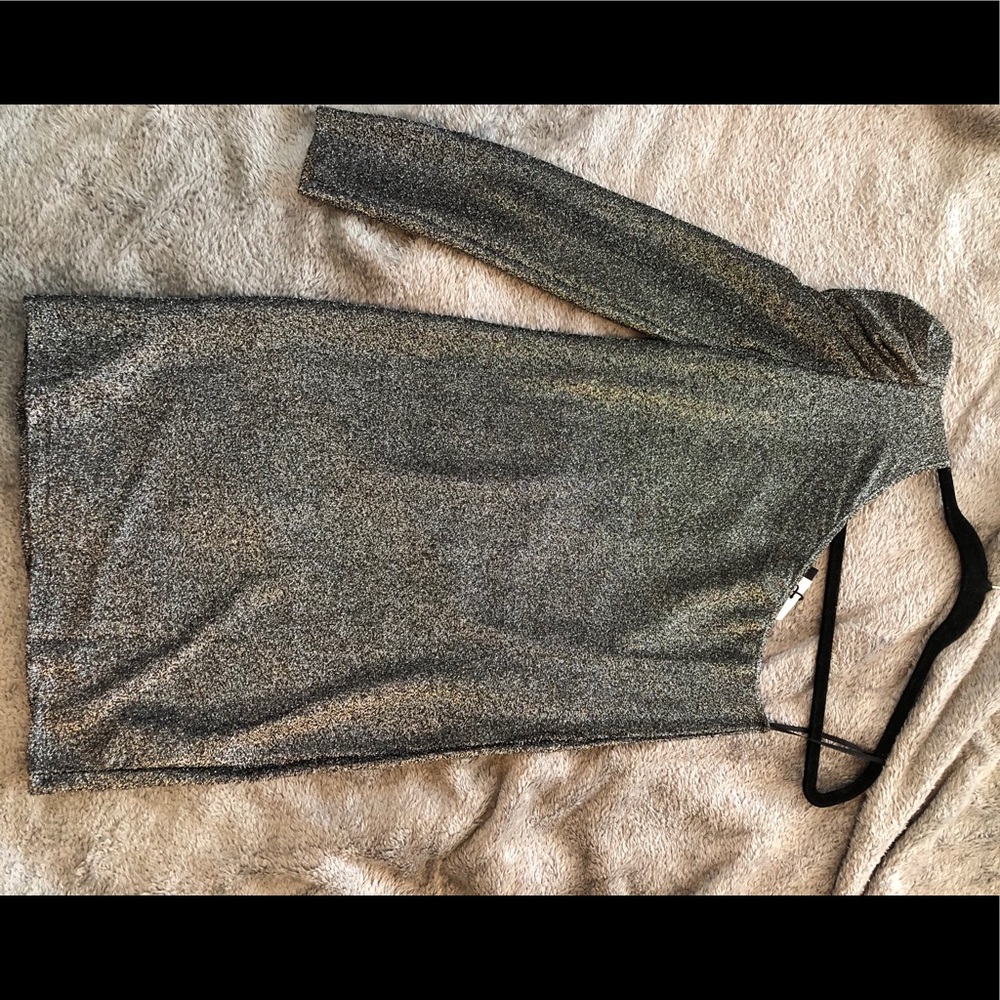 NEW One shoulder dress with glitters